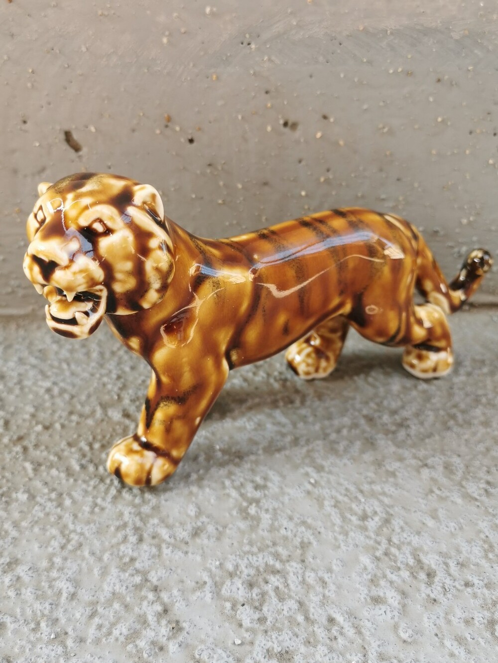 Vintage MCM Ceramic Tiger Figurine | Glossy Brown Drip Glaze | Japan Style